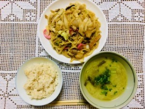 食堂12.4